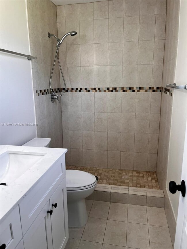 Building Photo - 11777 SW 108th Ln