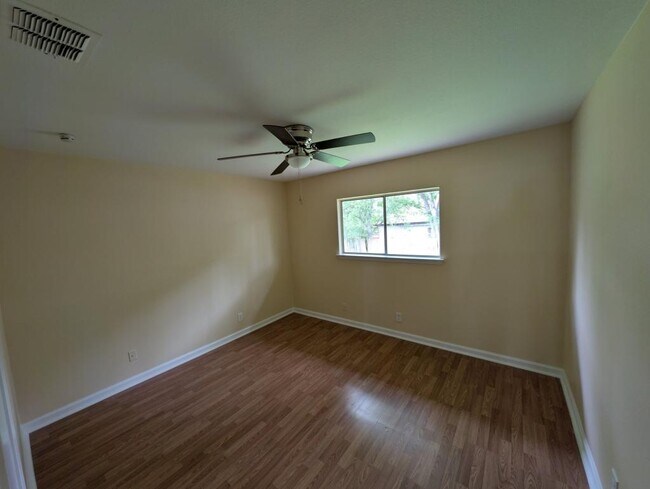 Building Photo - 14504 Waddesdon Bluff