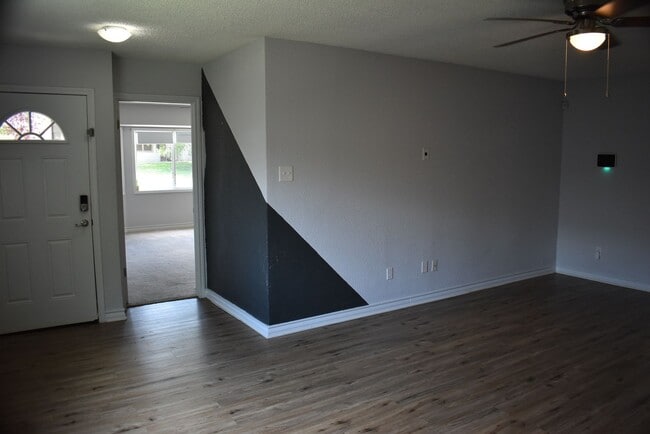 Building Photo - 4 Bd / 2 Bath in Killeen! Convenient to Fort Cavazos!