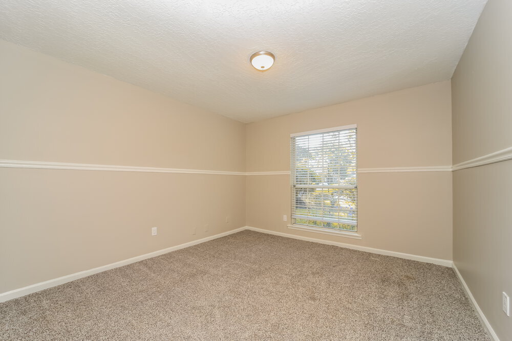 Building Photo - 12127 Rush Creek Dr N