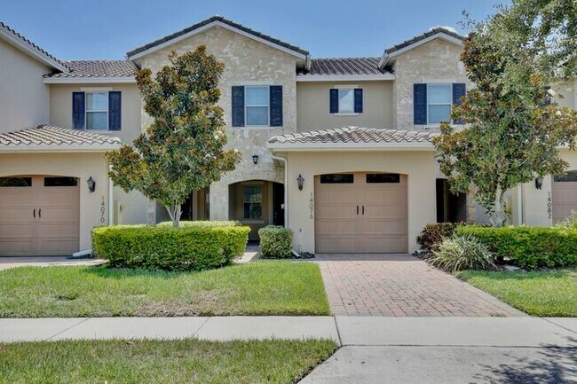 Primary Photo - Elegant 2/2.5 Townhome in Guard-Gated Eagl...