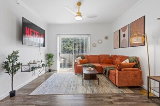 Building Photo - 2929 Kings Rd