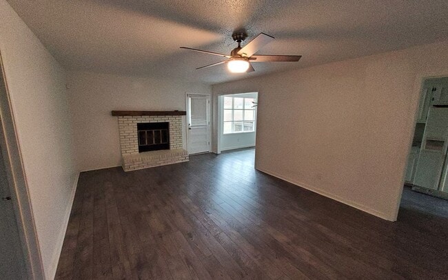 Building Photo - Oakland North Subdivision