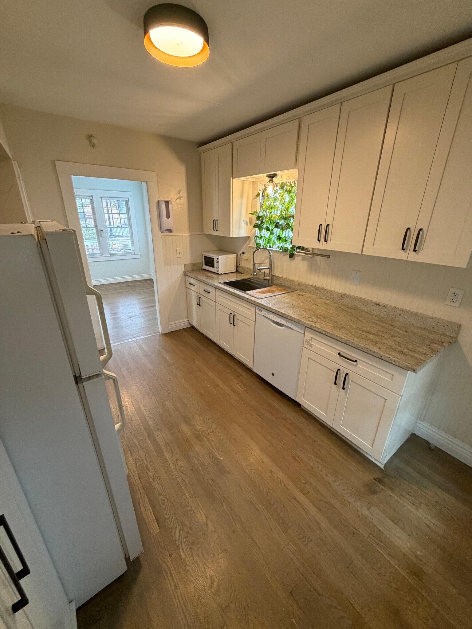 Building Photo - 1555 32nd St