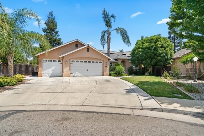 Building Photo - 687 Glenn View Ct