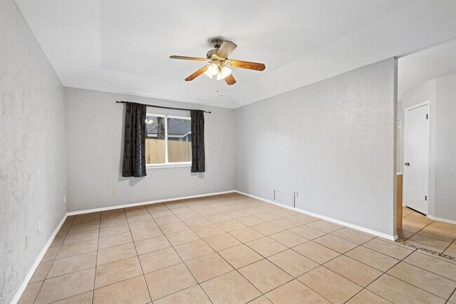 Building Photo - 801 Timber Trail