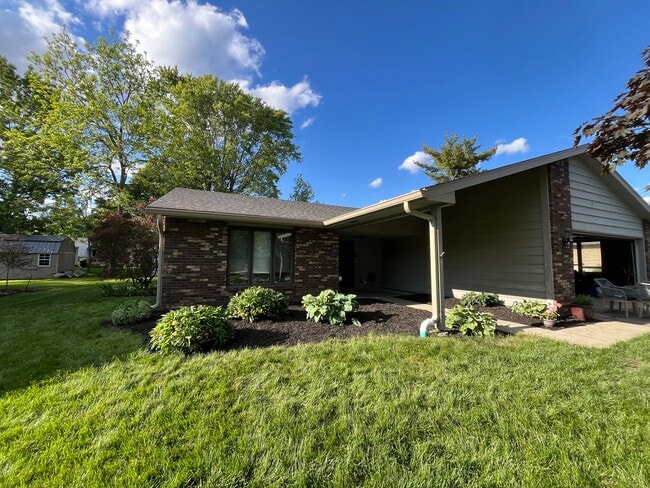 Primary Photo - 4314 W Castleton Ct