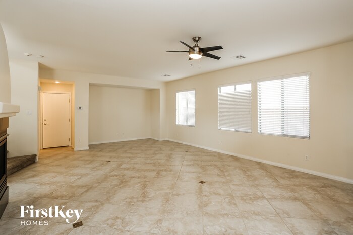 Building Photo - 3036 Country Dancer Ave