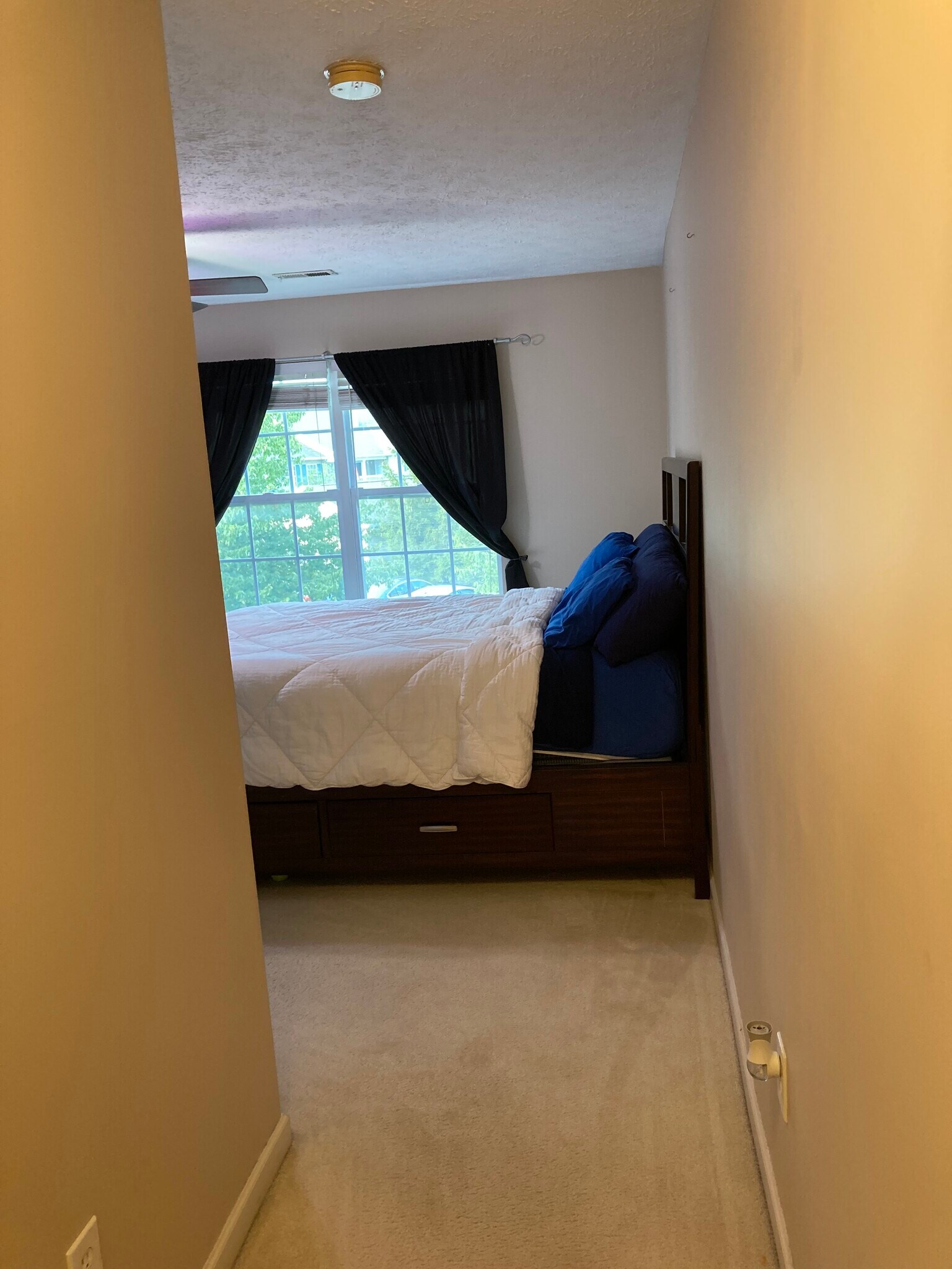 Building Photo - 14829 Lenox Dr