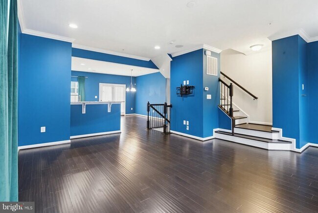 Building Photo - 7408 Wild Honey Way