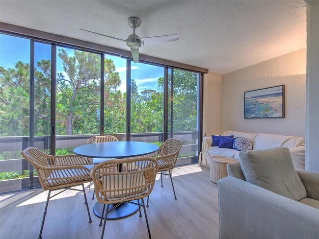 Building Photo - 739 Bayport Way