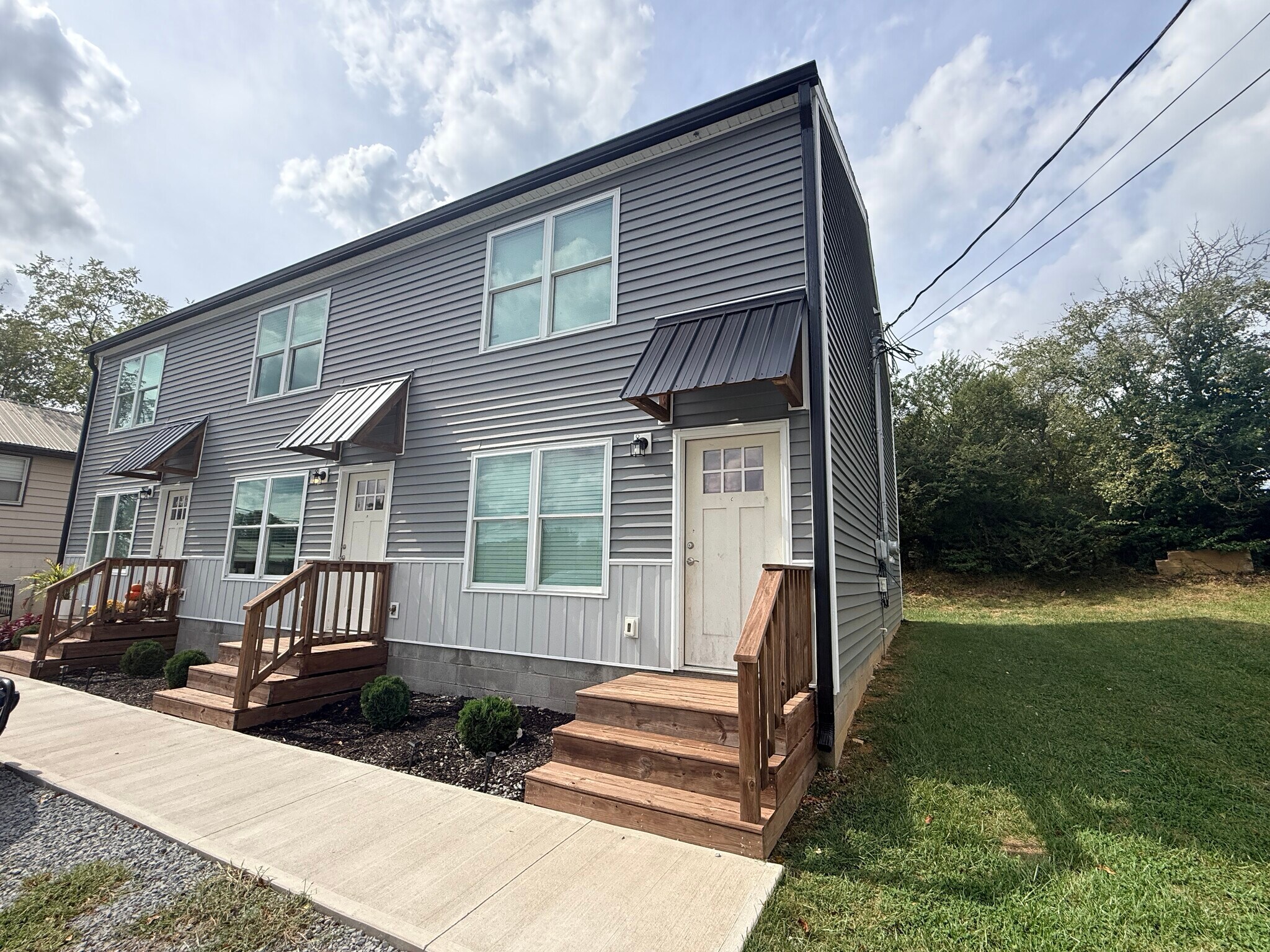 Building Photo - 604 Crescent Hill Dr