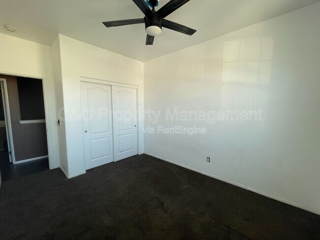 Building Photo - 176 Nightfall Rd