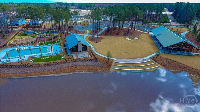 Building Photo - 710 Longleaf Dr