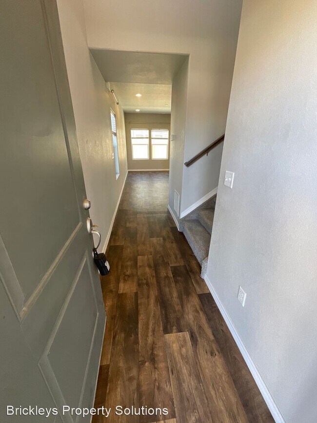 Building Photo - 3 br, 2.5 bath House - 4615 Gneiss Loop