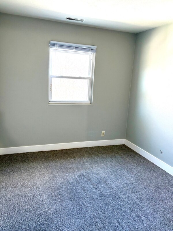 Building Photo - 4026 N Illinois Ave