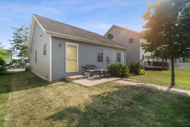 Building Photo - 1114 Abercorn St