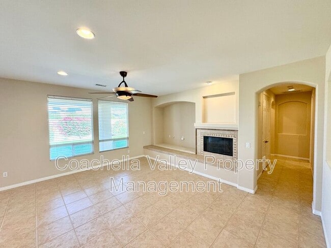 Building Photo - 179 Via Milano