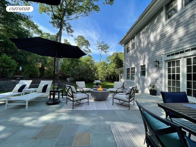 Building Photo - 36 Springwood Way