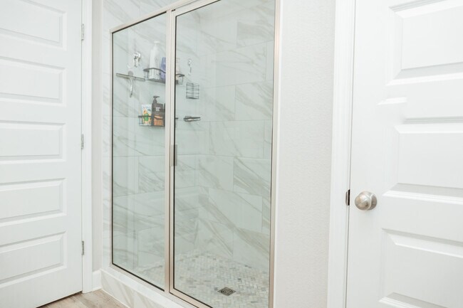 Building Photo - 105 Sago Palm Wy