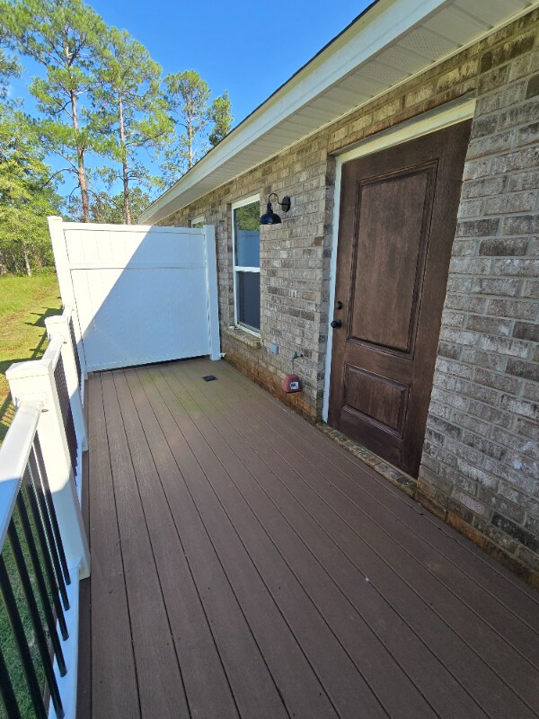 Building Photo - 2015 E Canal St