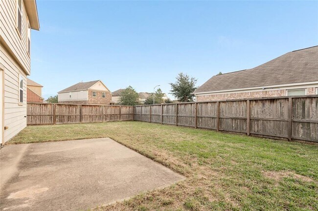 Building Photo - 18703 Windy Stone Dr