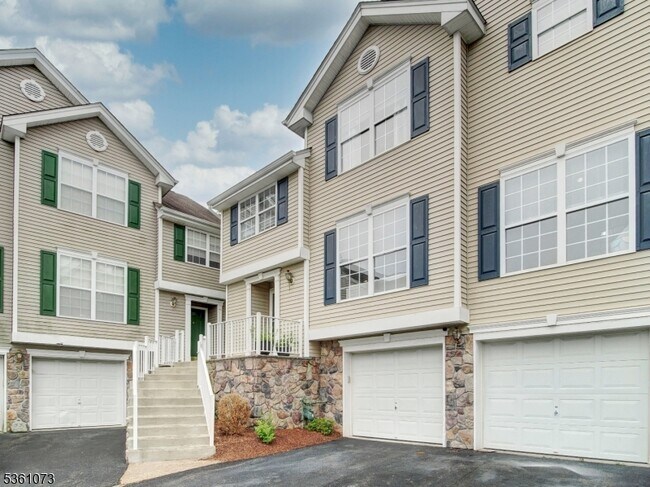 Primary Photo - 35 Brock Ln