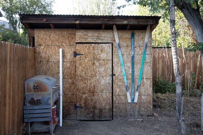 Shed - 230 E 6th Ave