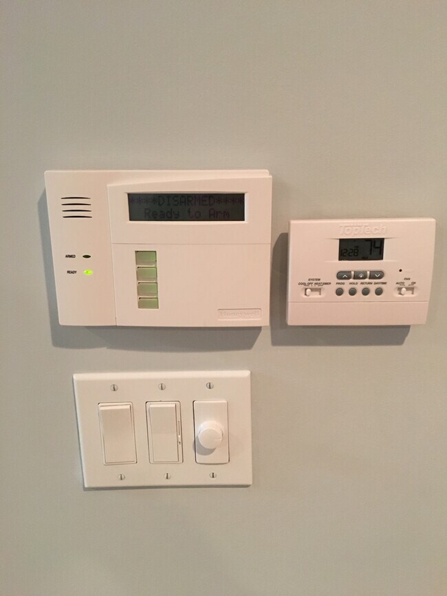 Building Photo - 2818 Connecticut Ave NW