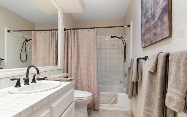 Building Photo - 10865 Bonjon Ln