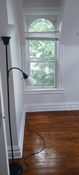 Building Photo - 703 Wheaton Ave