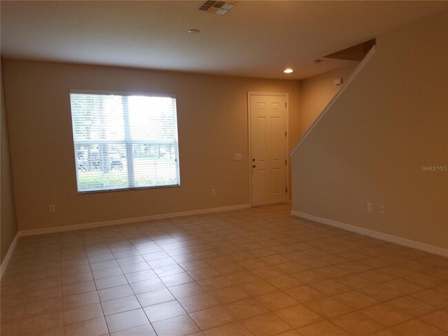 Building Photo - 12610 Carlby Cir