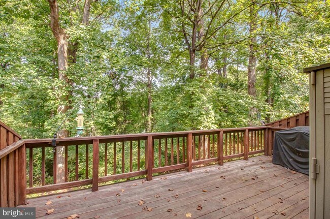 Building Photo - 5707 Waters Edge Landing Court