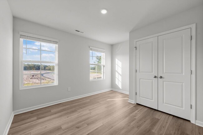 Building Photo - 186 Citadel Dr