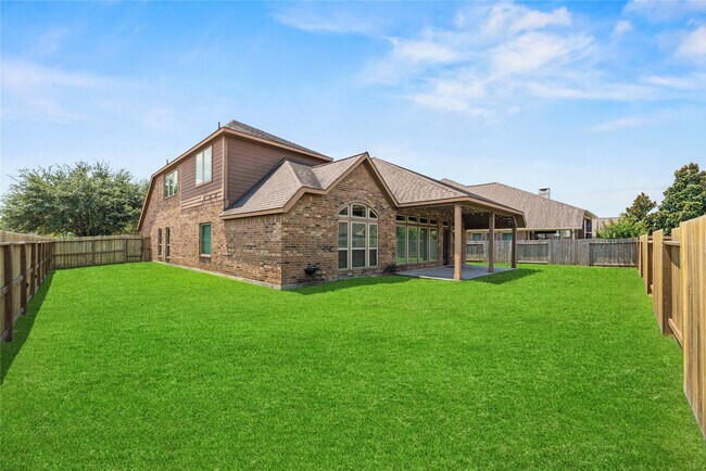 Building Photo - 5335 Stoneridge Ct
