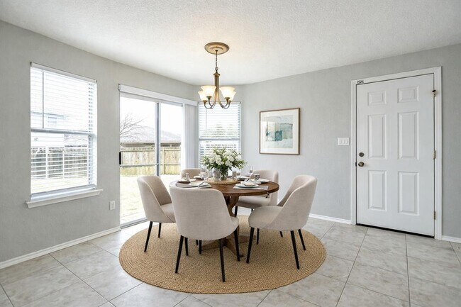 Building Photo - 102 Blanco Woods Blvd