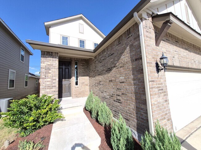Building Photo - 2102 Gabby Cole Ln