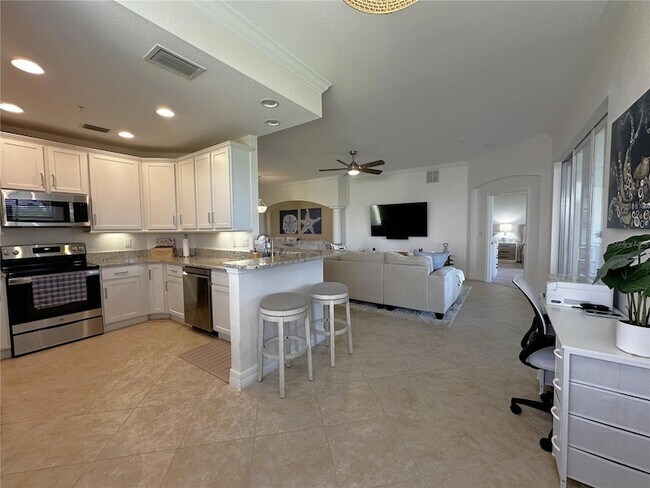 Building Photo - 14073 Black Beauty Dr