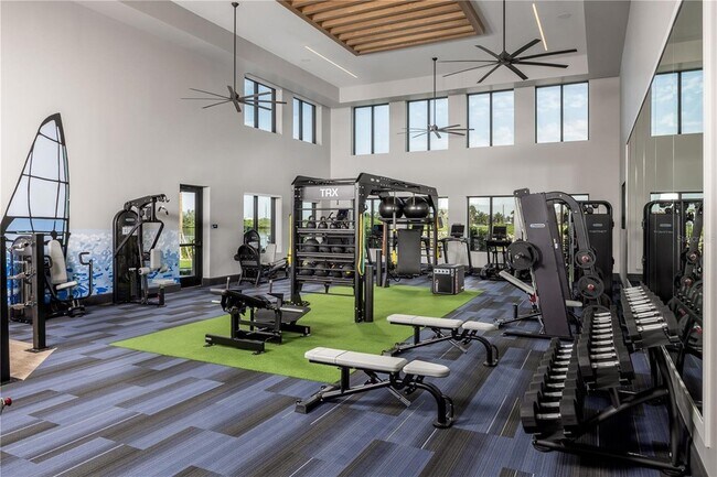 Building Photo - 5127 W Tyson Ave