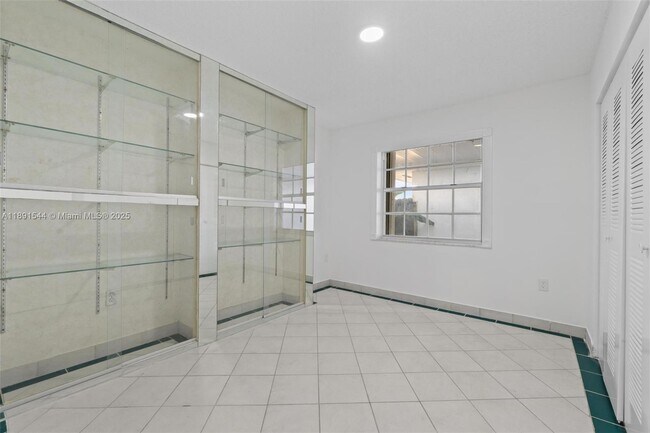 Building Photo - 13400 SW 182nd St
