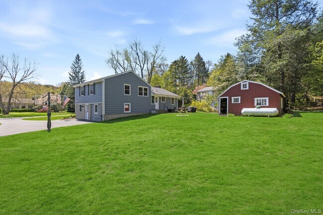 Building Photo - 17 Cottage Pl