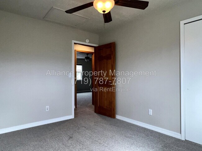 Building Photo - 6318 Galway Dr