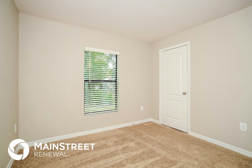 Building Photo - 279 Fig Ct