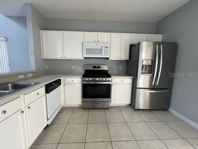 Building Photo - 355 Sonja Cir