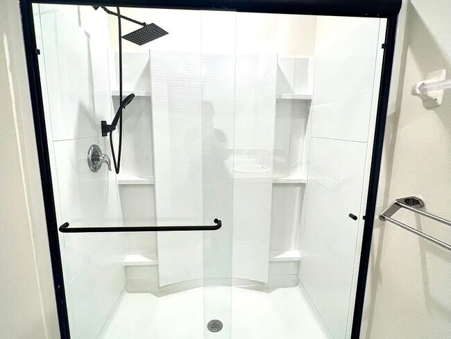 Building Photo - 5795 Cape Primrose Dr