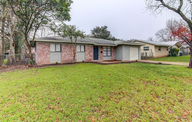 Building Photo - Windsor Park 3/2 unit TOTAL REMODEL!