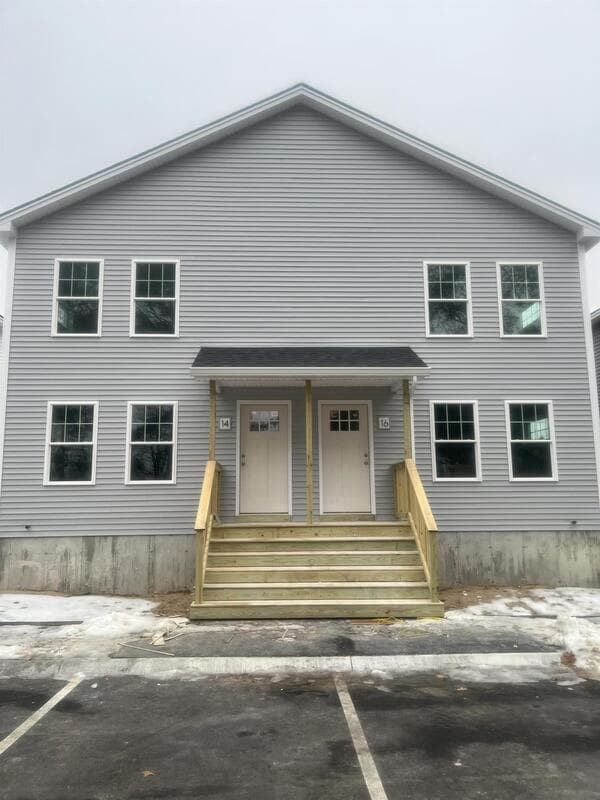 Building Photo - 16 Cardinal Ln