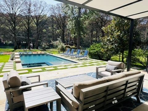 Building Photo - 2007 Manana St