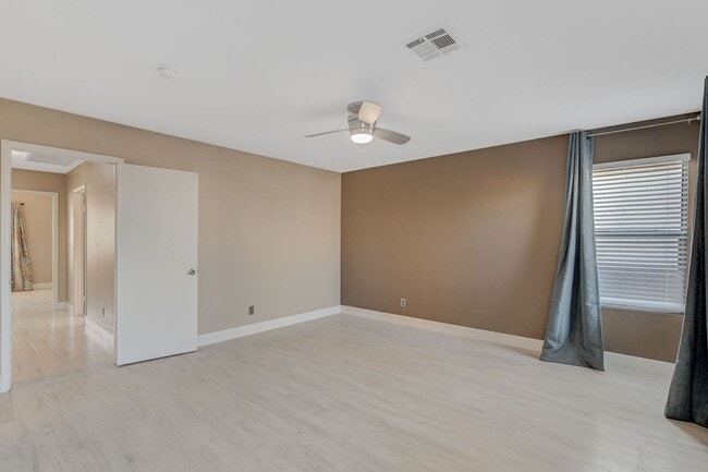 Building Photo - Beautiful Summerlin Home! Hills Neighborho...