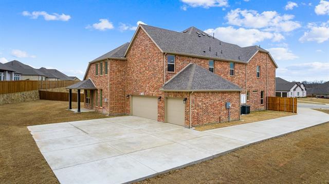 Building Photo - 310 Greystone Ct